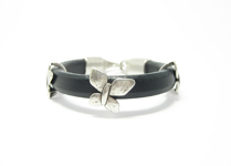 Armband Sienna Fjäril Mörkgrå